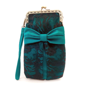 petit sac turquoise et dentelle noir avec fermoir bronze vintage